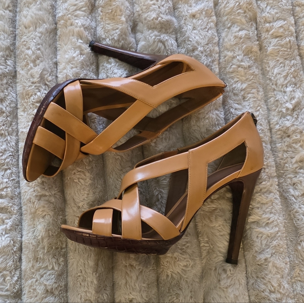 Authentic Bottega Veneta Vintage Women's Tan Strappy High Heel Sandals